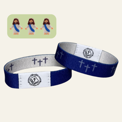 GLORY con 3 Mini Jesús